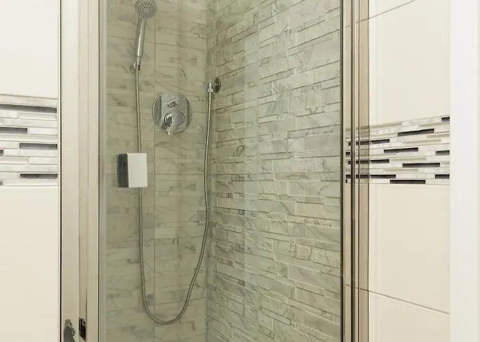 Greenheaven Luxe In Classic Area Milão